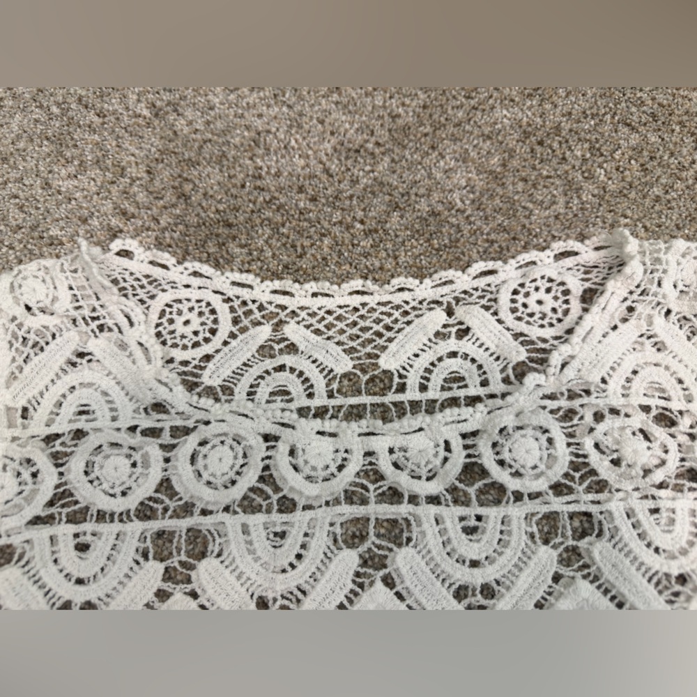 White Crochet Lace Boho Top Size M - Picture 4 of 5